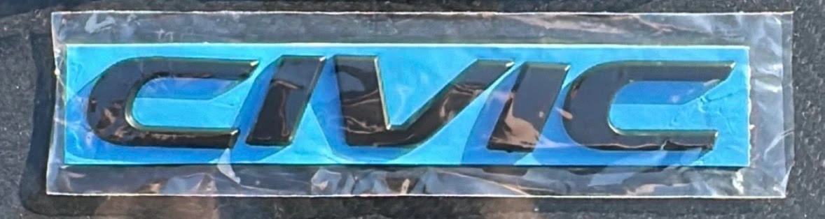 2022-2025 11th Gen Civic Black Out Rear Emblems - Image 4