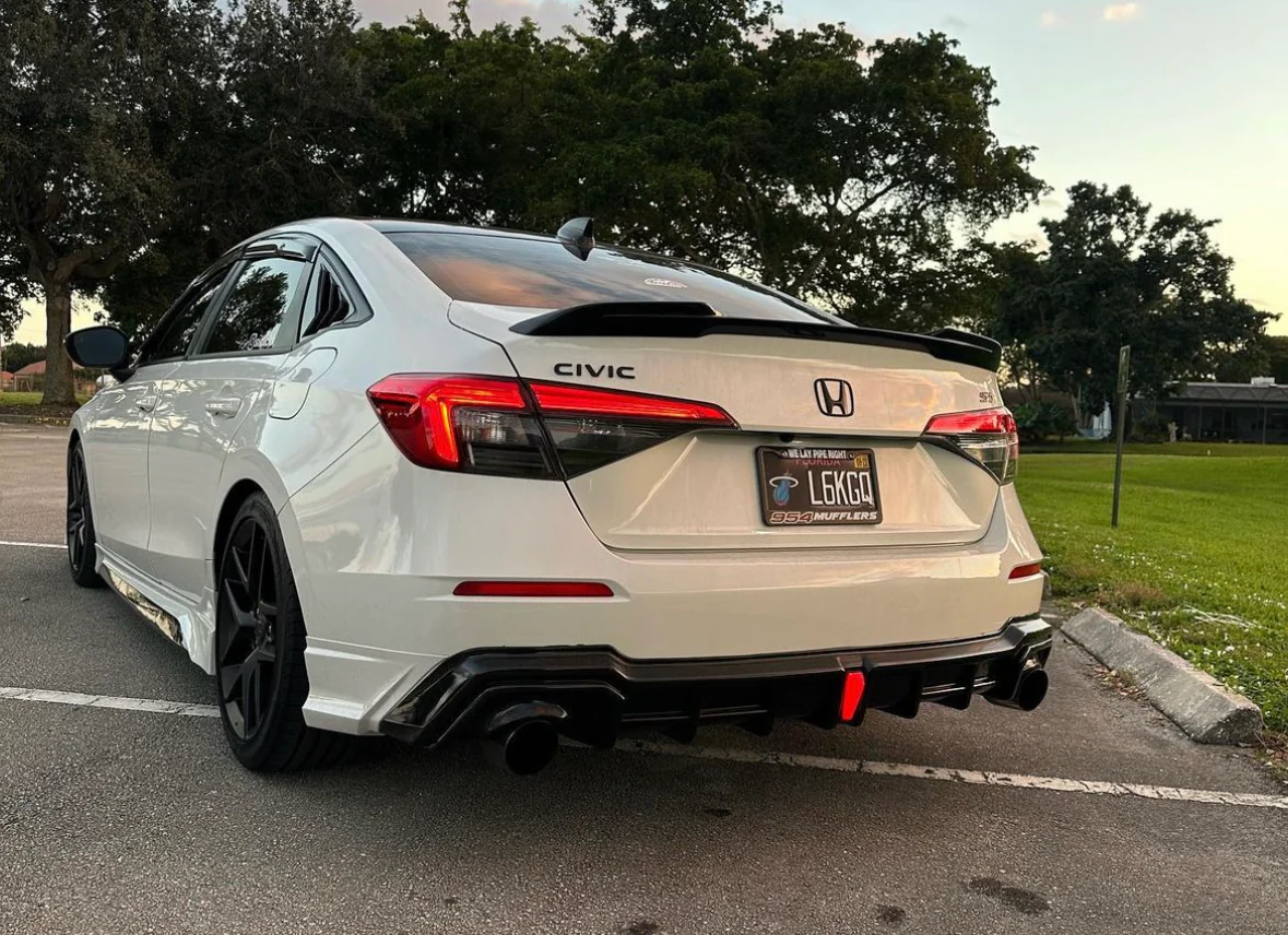 2022-2025  11th Gen Civic Sedan YOFER V2 Night Shadow Diffuser with LED 3rd Brake Light - Image 5